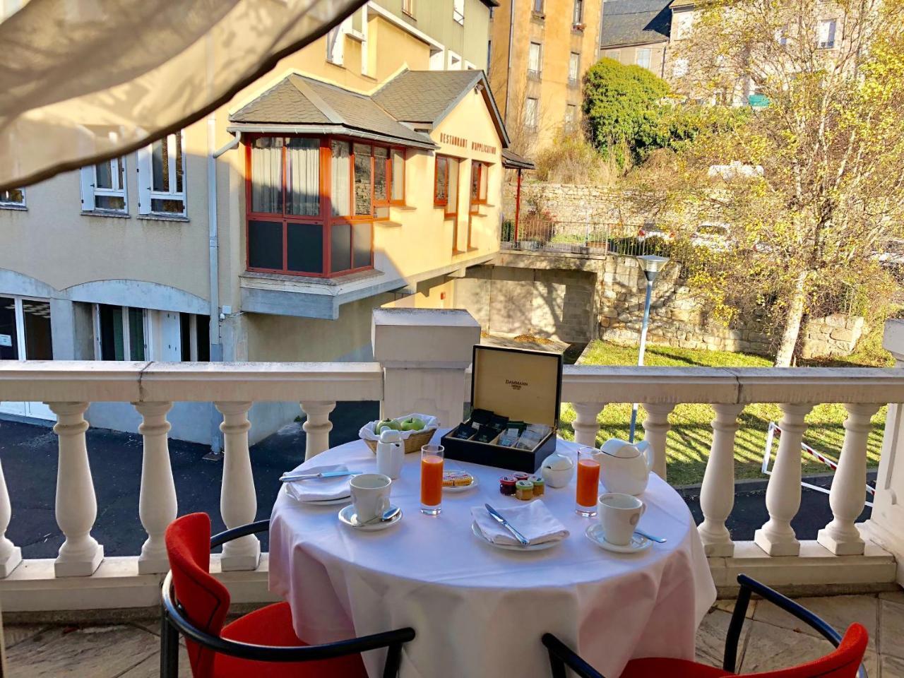 Hotel Pedagogique Coeur D'Apcher Saint-Chély-dʼApcher Zewnętrze zdjęcie
